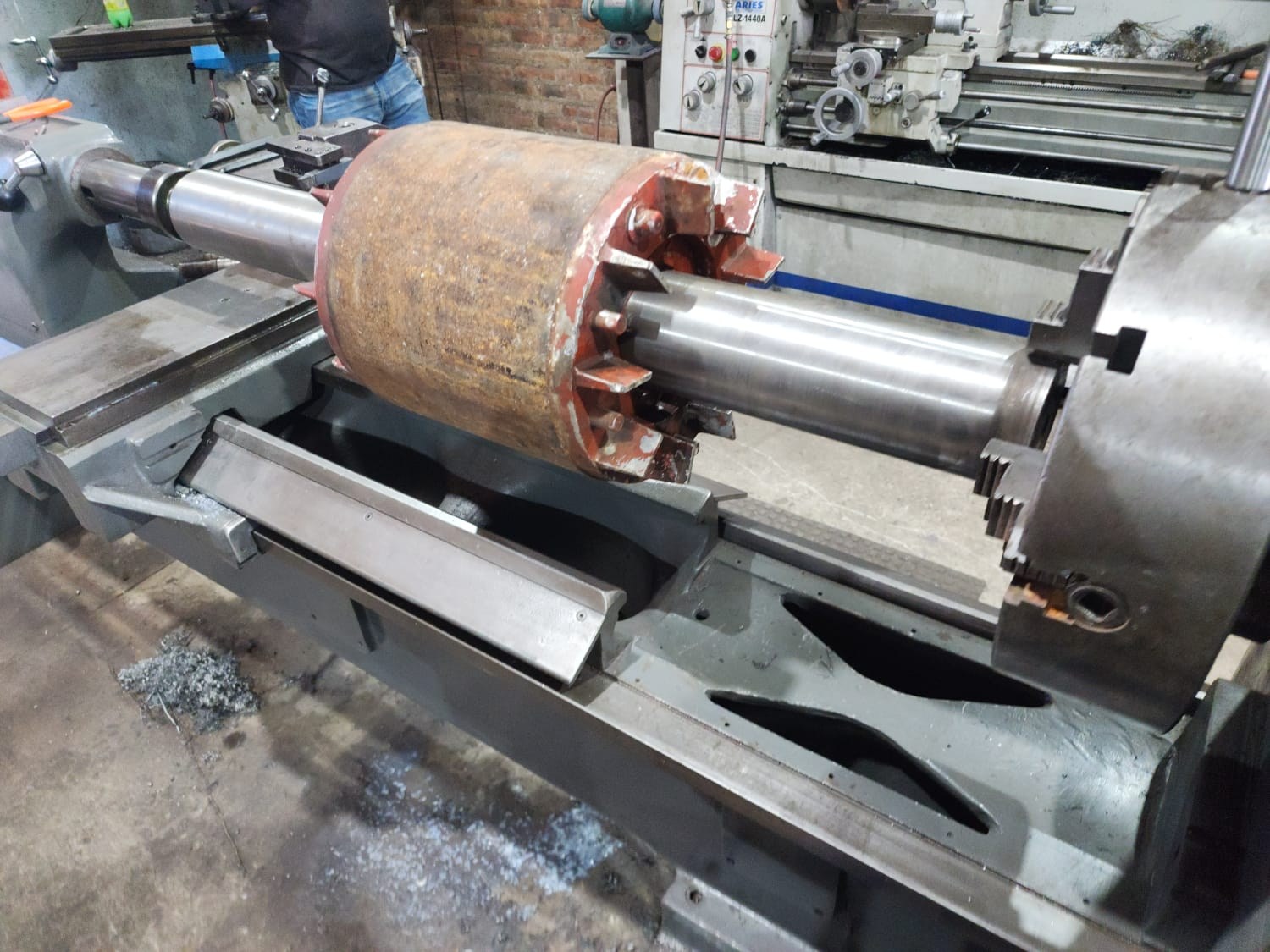 Torno y fabricación de piezas · Fotografía de Magallanes Pumps